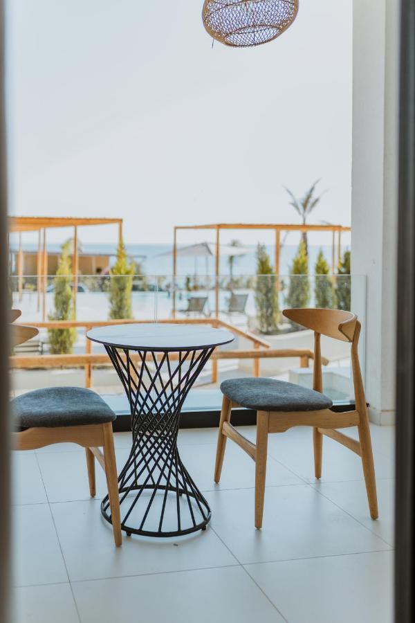 Hotel Abonora Drymades Dhërmi